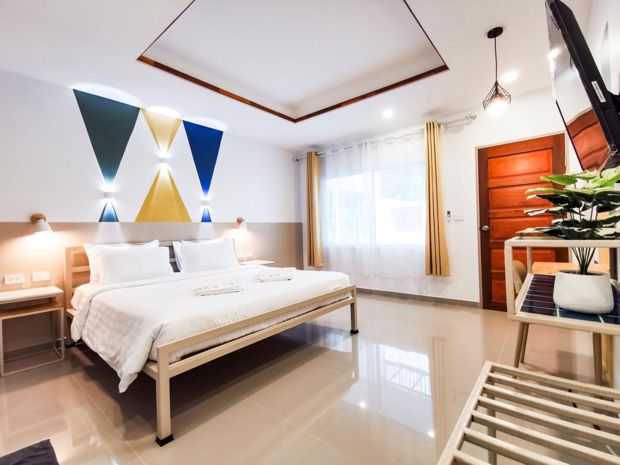 Villa Thepprasit Cosy à Jomtien Beach Extérieur photo